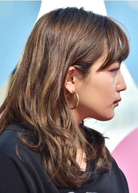 川口春奈の髪型ウルフや現在の髪型のオーダー方法と行きつけの美容室はココ 知ってスッキリ 川口春奈の髪型ウルフや現在の髪型のオーダー方法と行きつけの美容室はココ 知ってスッキリ